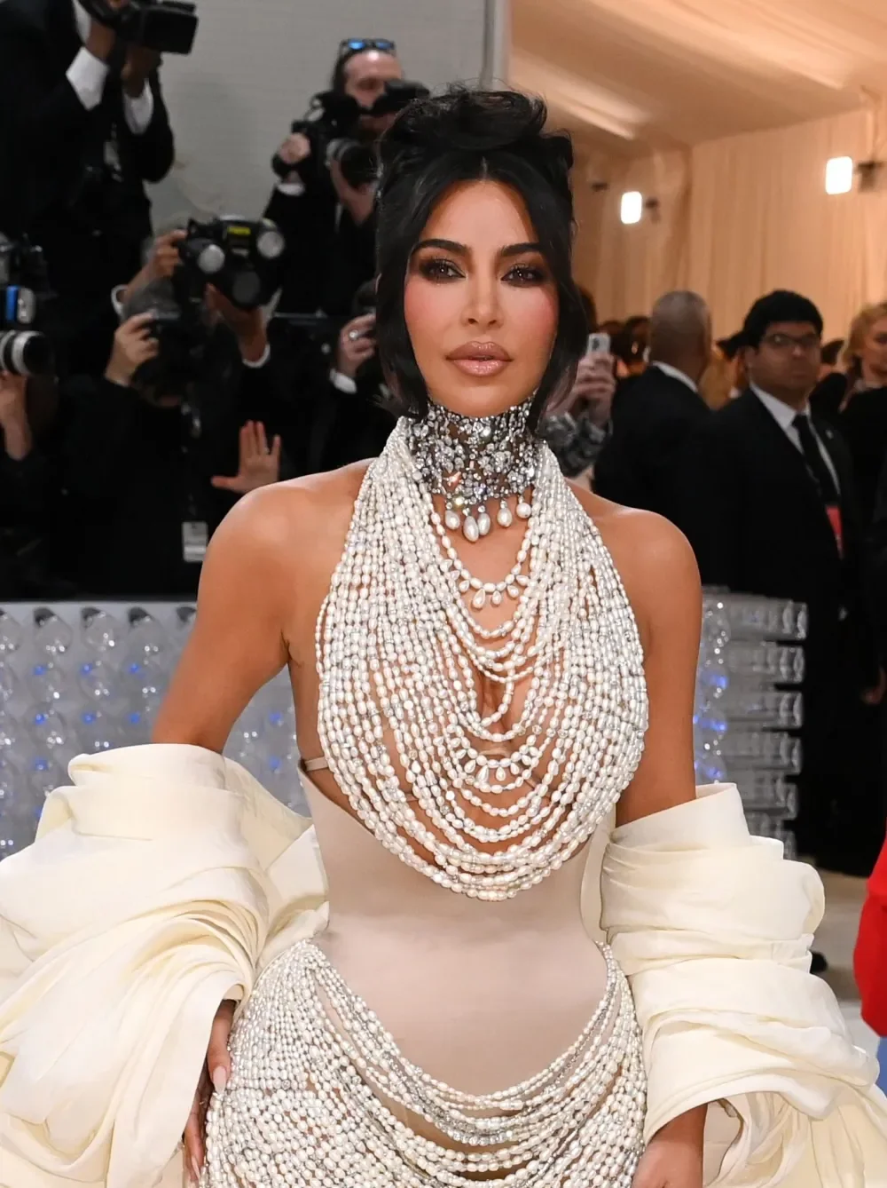Kim Kardashian Met Gala 2023, Joint, Hairstyle, Neck, Waist